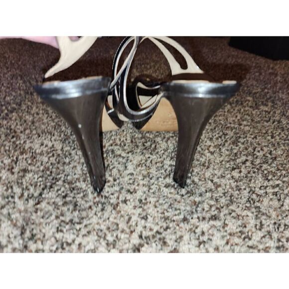 Via Spiga | Leopard Silver Metallic Heels - Picture 4 of 5